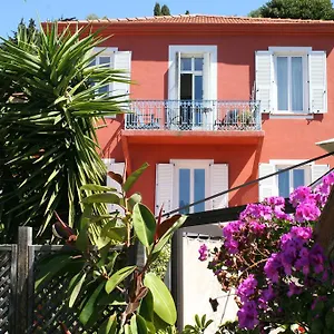La Patricia - Charme Et Tradition 2*, Villefranche-sur-Mer Francia